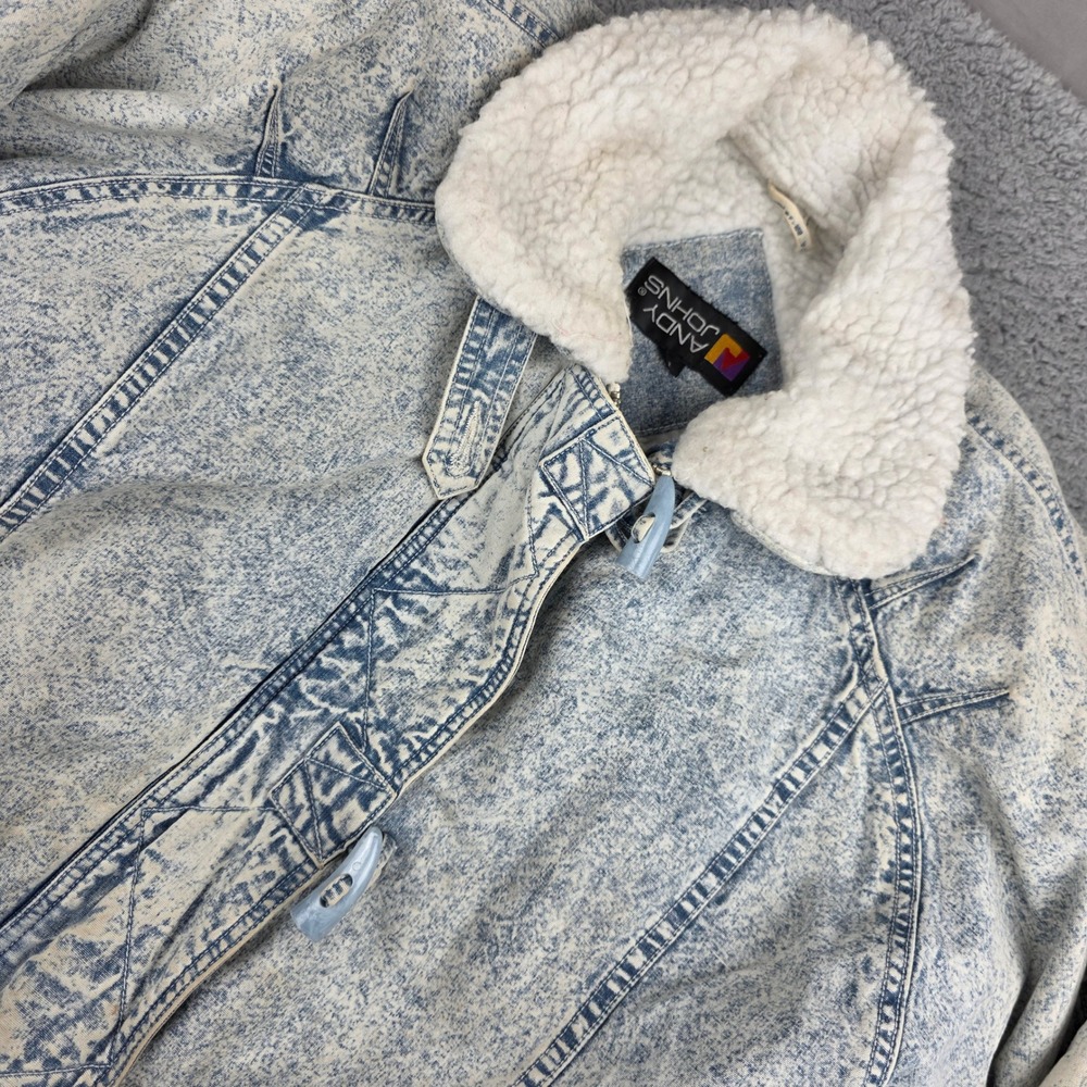 Andy Johns Vintage Womens Small Acid Wash Denim Sherpa‎ Lined Toggle distressed